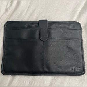 Beis Laptop Sleeve